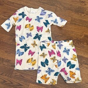 Butterfly Print Kids Pajamas Set: size 120cm (6-7)